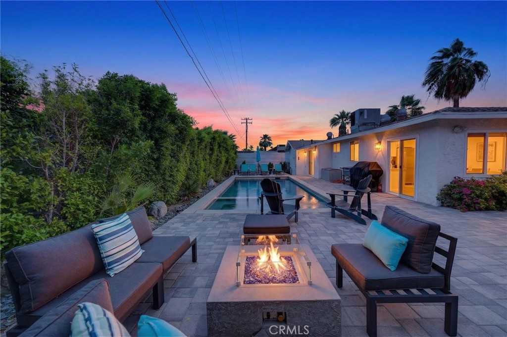 356 W Cortez, Palm Springs, CA 92262 — photo 1