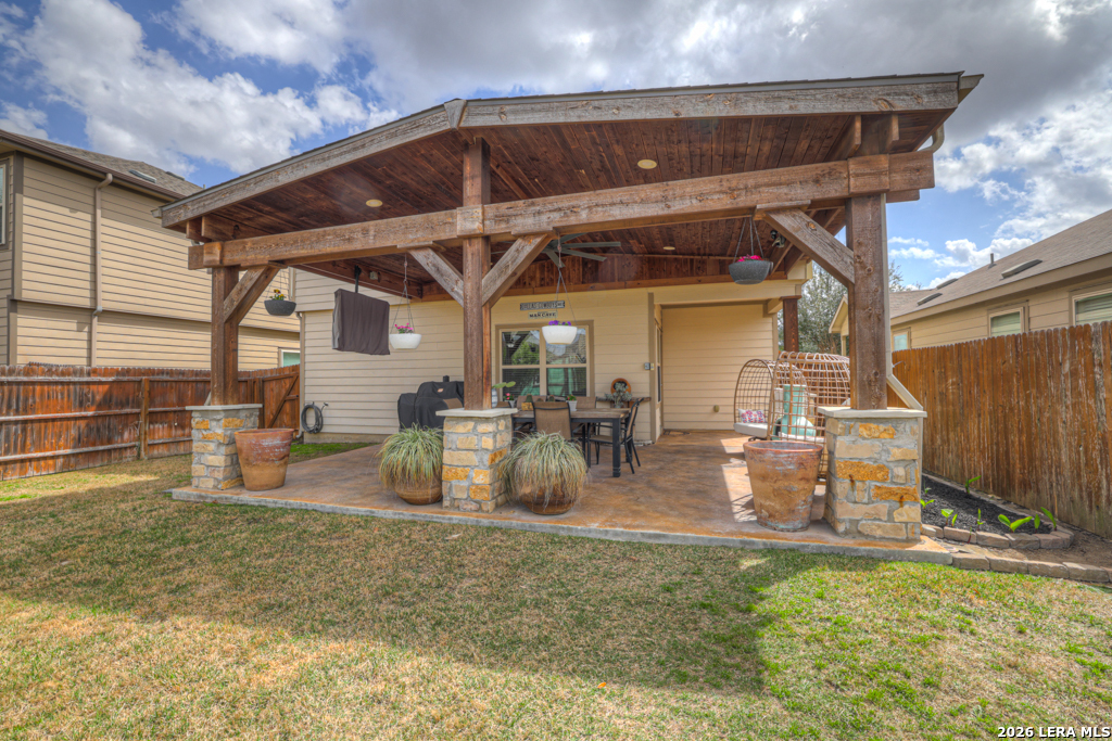 124 Field Ridge, ,  78130 — photo 1