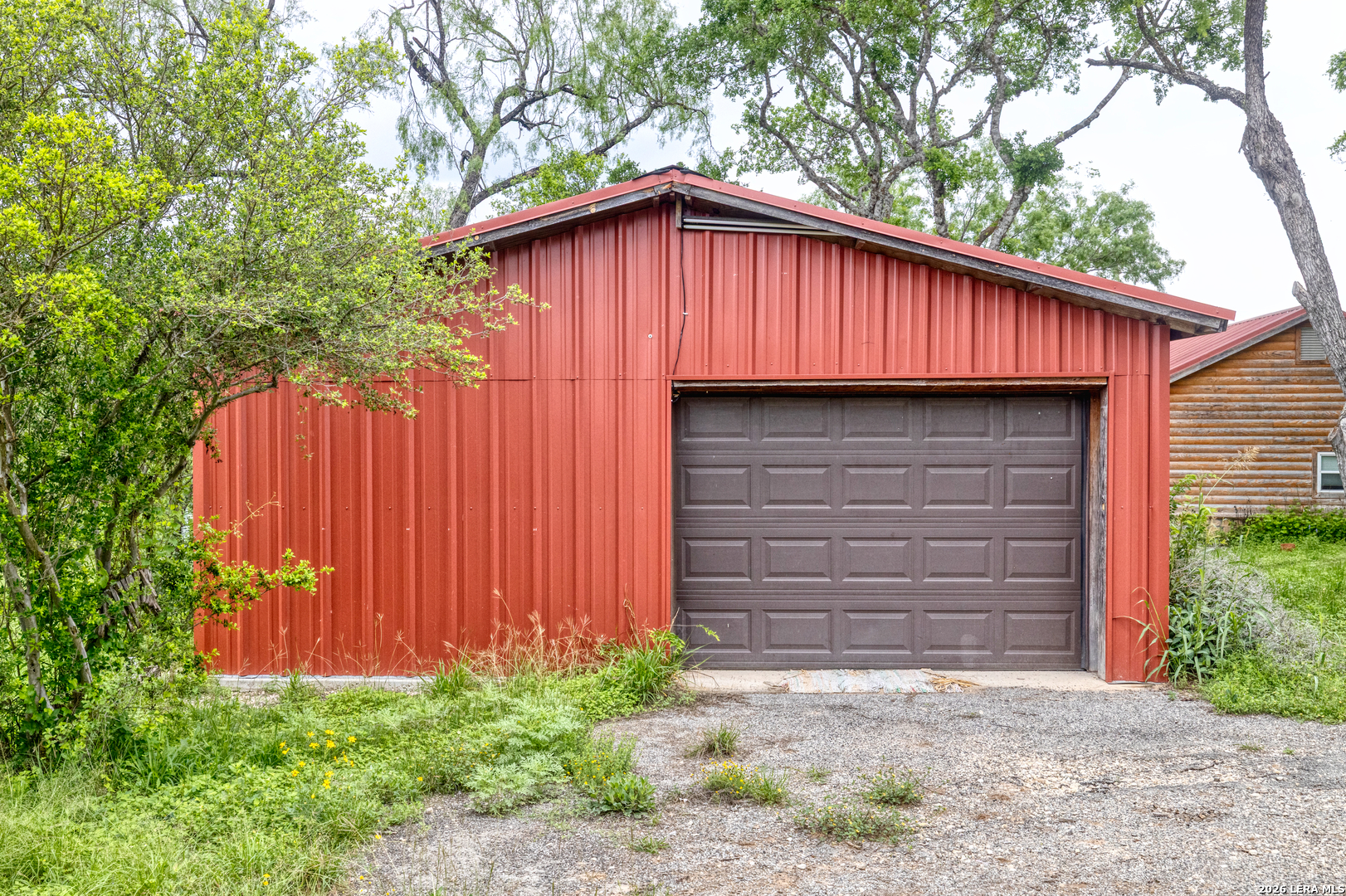 607 Fm 1050, ConCan, TX 78838 — photo 1