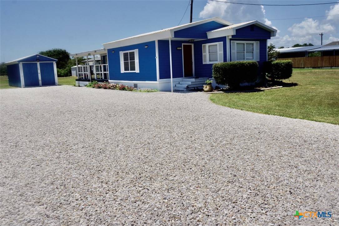 513 N 16th Street, Port O'Connor, TX 77982 — photo 1