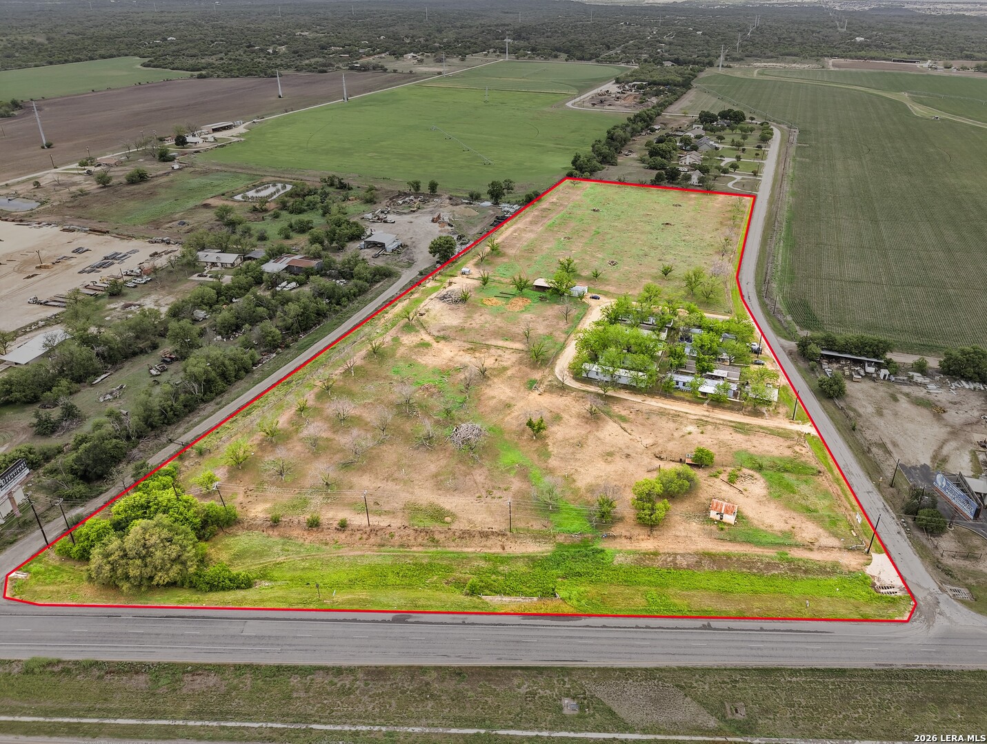 135 COUNTY ROAD 480, Castroville, TX 78009 — photo 1