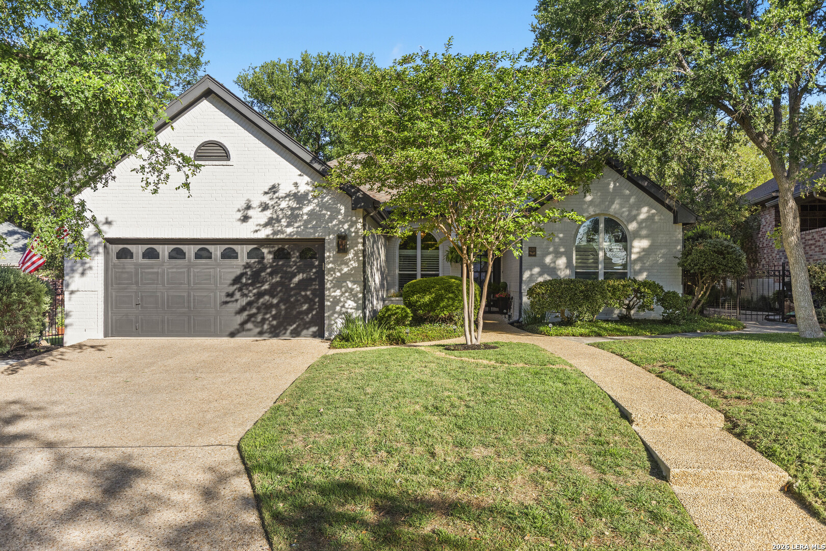 626 EVERGREEN LN, New Braunfels, TX 78130 — photo 1