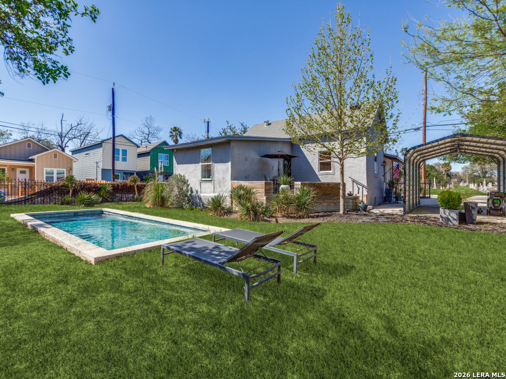 1030 Montana, San Antonio, TX 78203 — photo 1