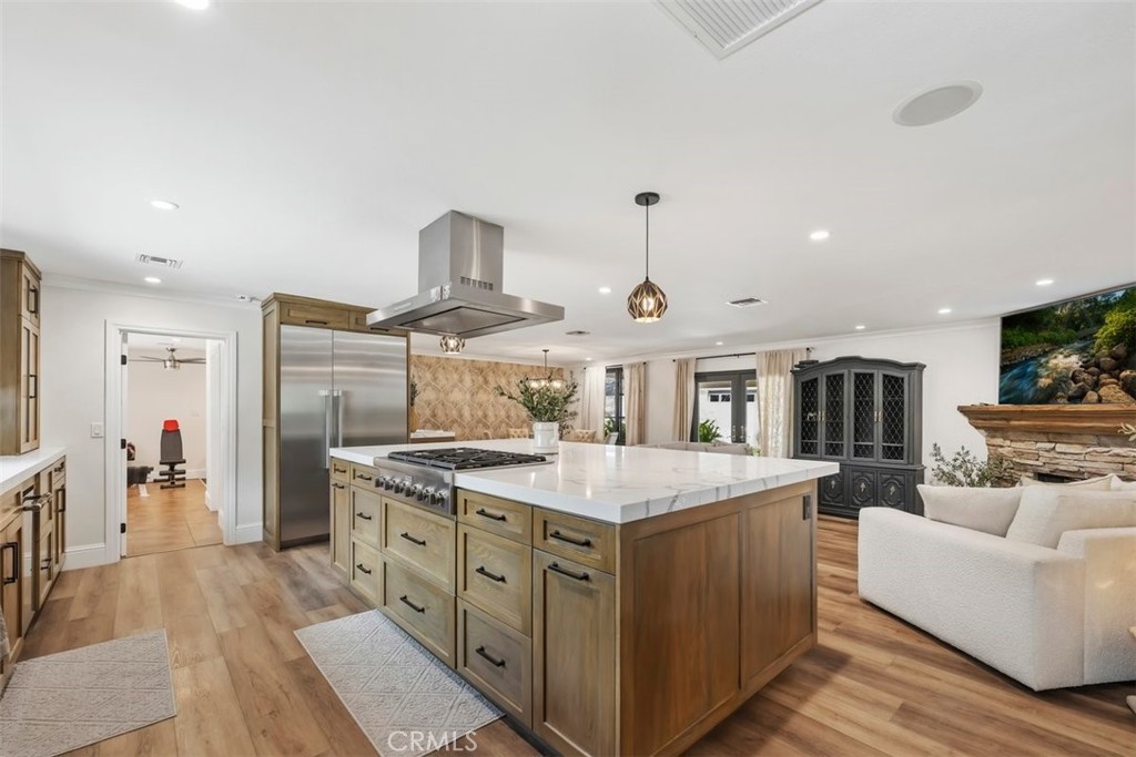 554 Calle Jazmin, Thousand Oaks, CA 91360 — photo 1