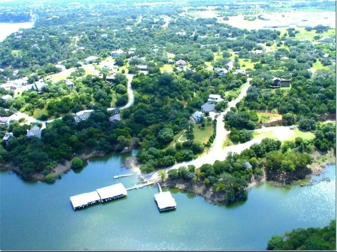 325  Kendall Rd, Spicewood, TX 78669 — photo 1