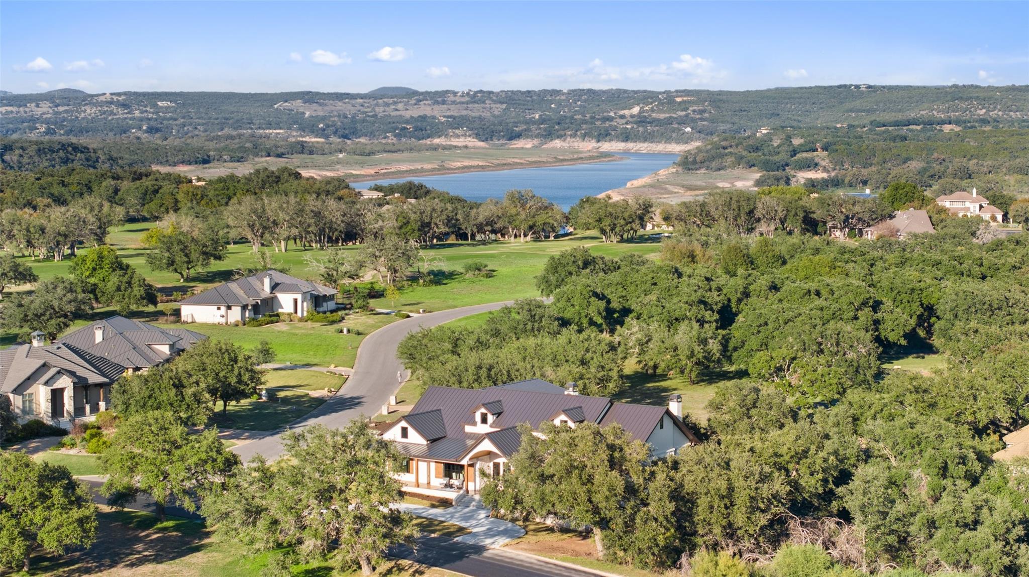 2401  Sailboat Pass, Spicewood, TX 78669 — photo 1