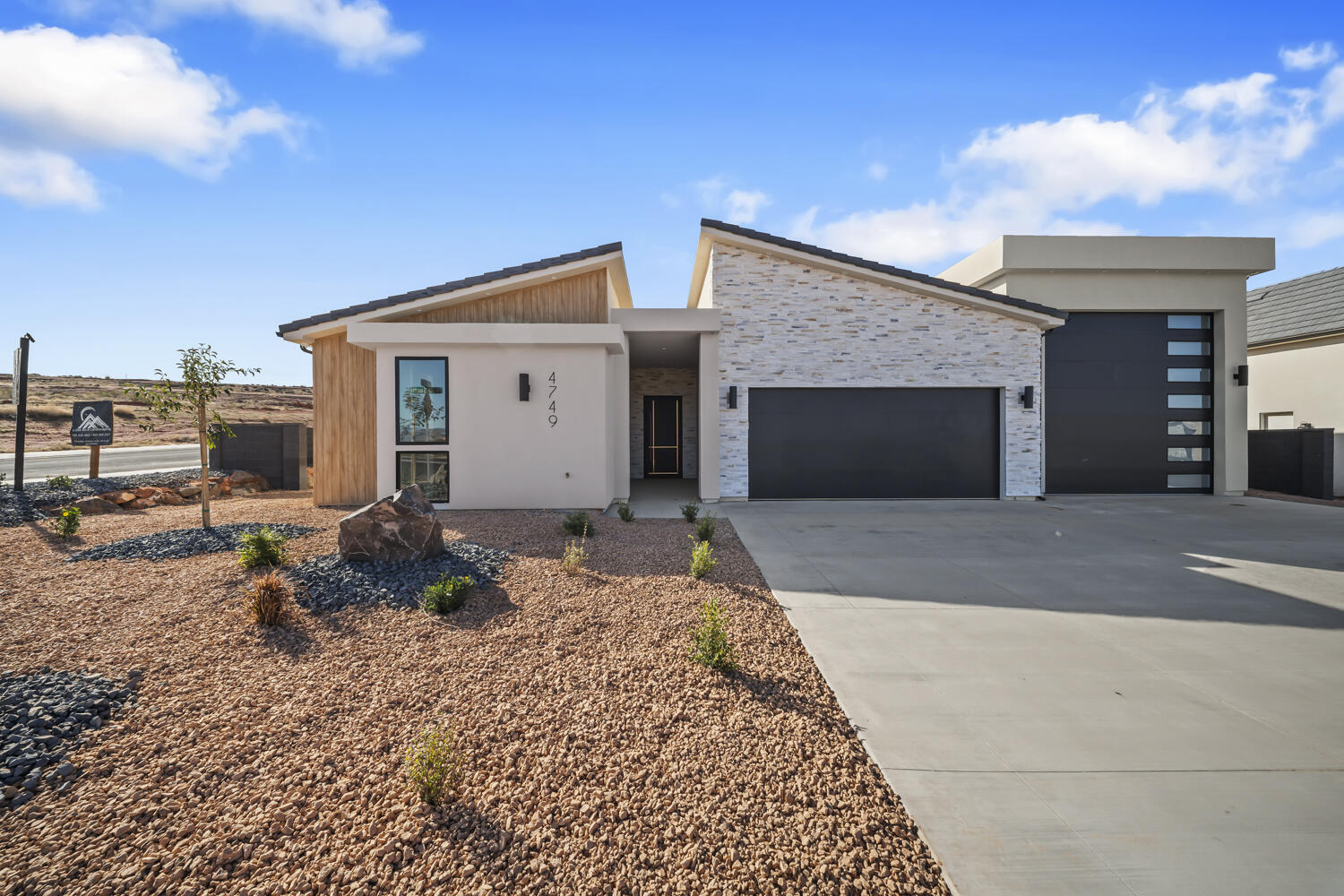 4749 W 1930 S, Hurricane, UT 84737 — photo 1