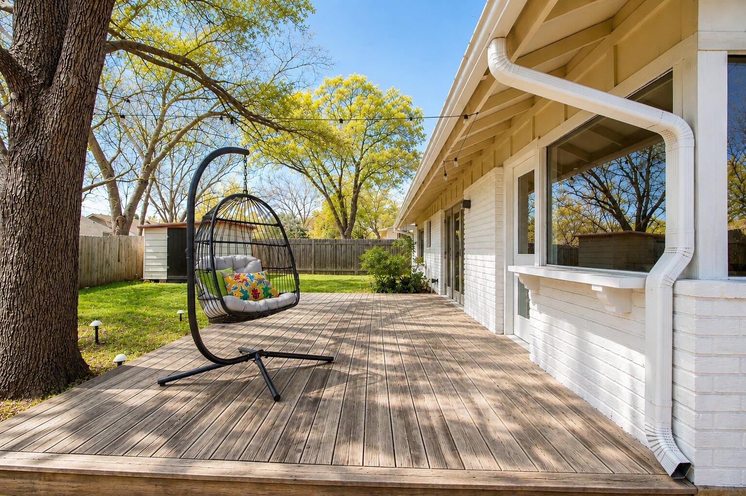505  Chihuahua Trl, Austin, TX 78745 — photo 1