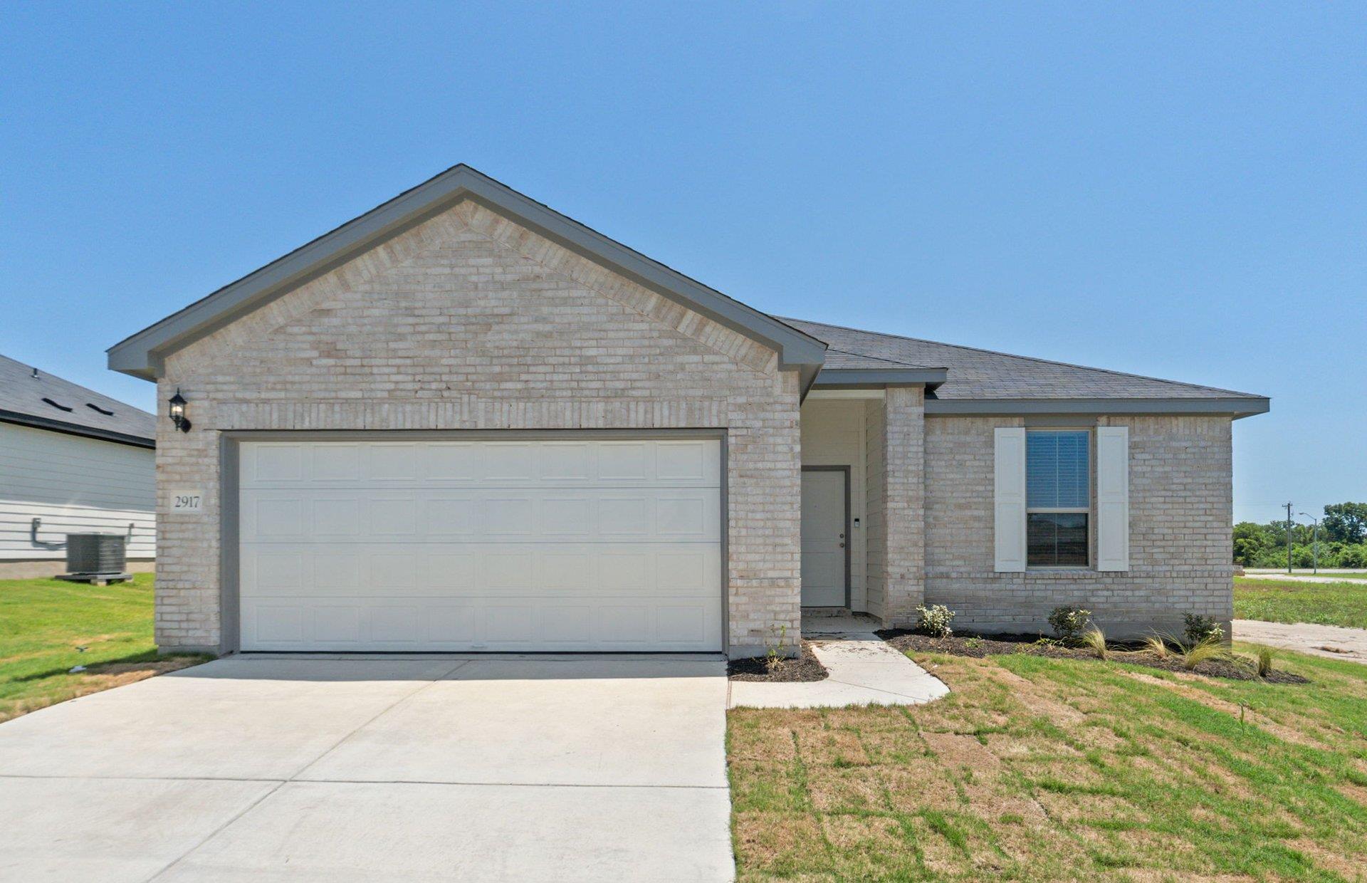 2917  Dimmit Dr, Temple, TX 76501 — photo 1