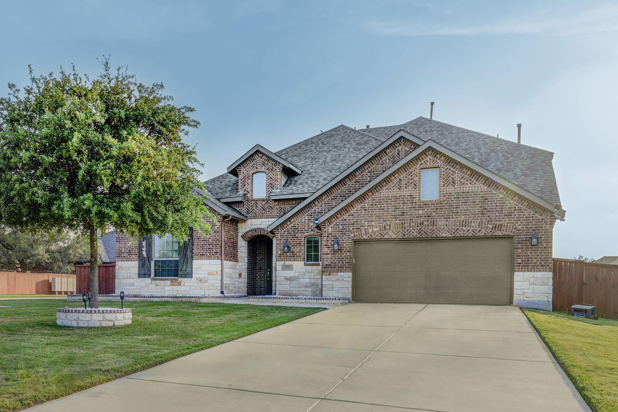 1701  Highland Ridge Rd, Georgetown, TX 78628 — photo 1