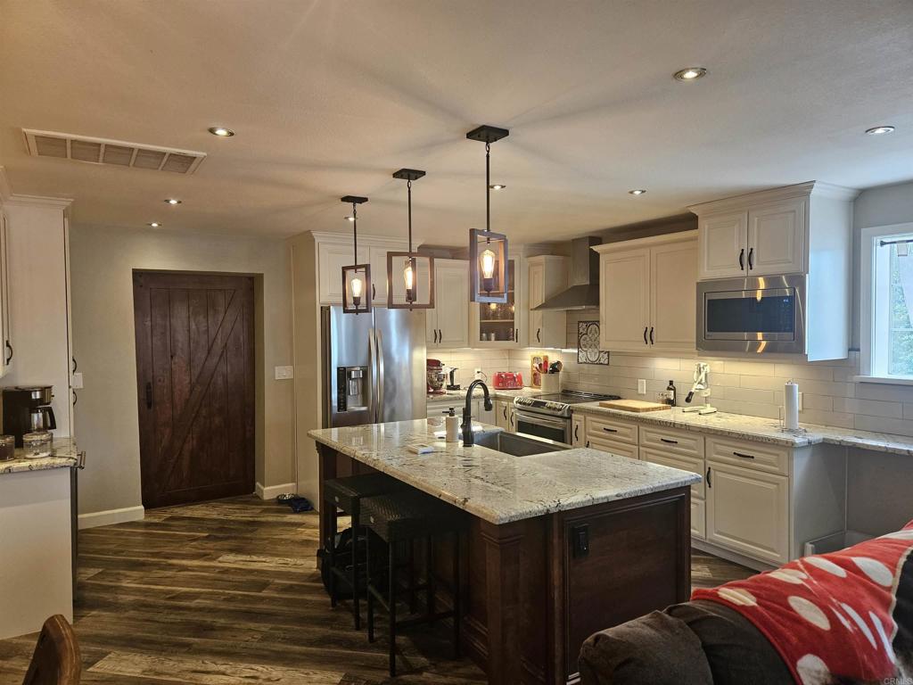 40275 Avenida Cerrovista, Cherry Valley, CA 92223 — photo 1