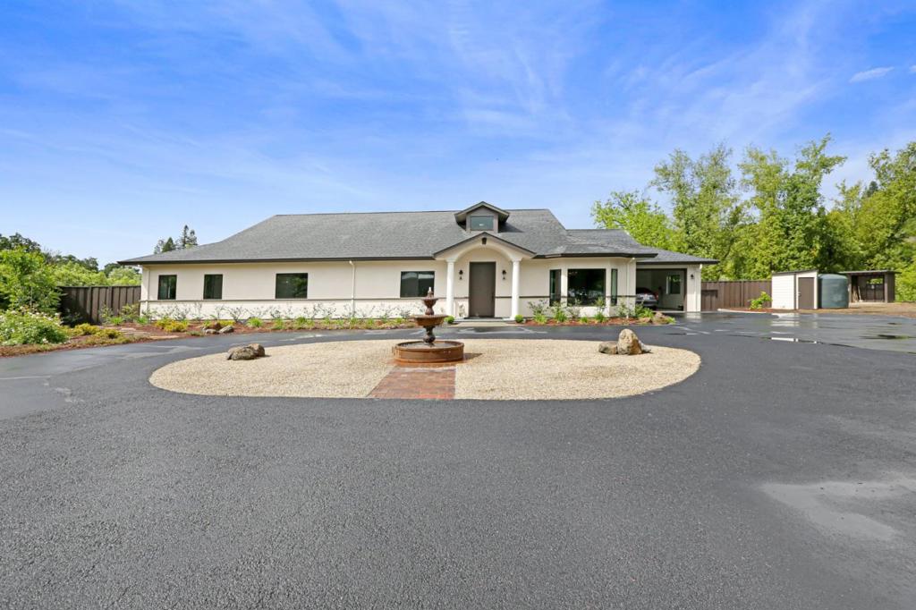 695 Quietwater, Santa Rosa, CA 95404 — photo 1