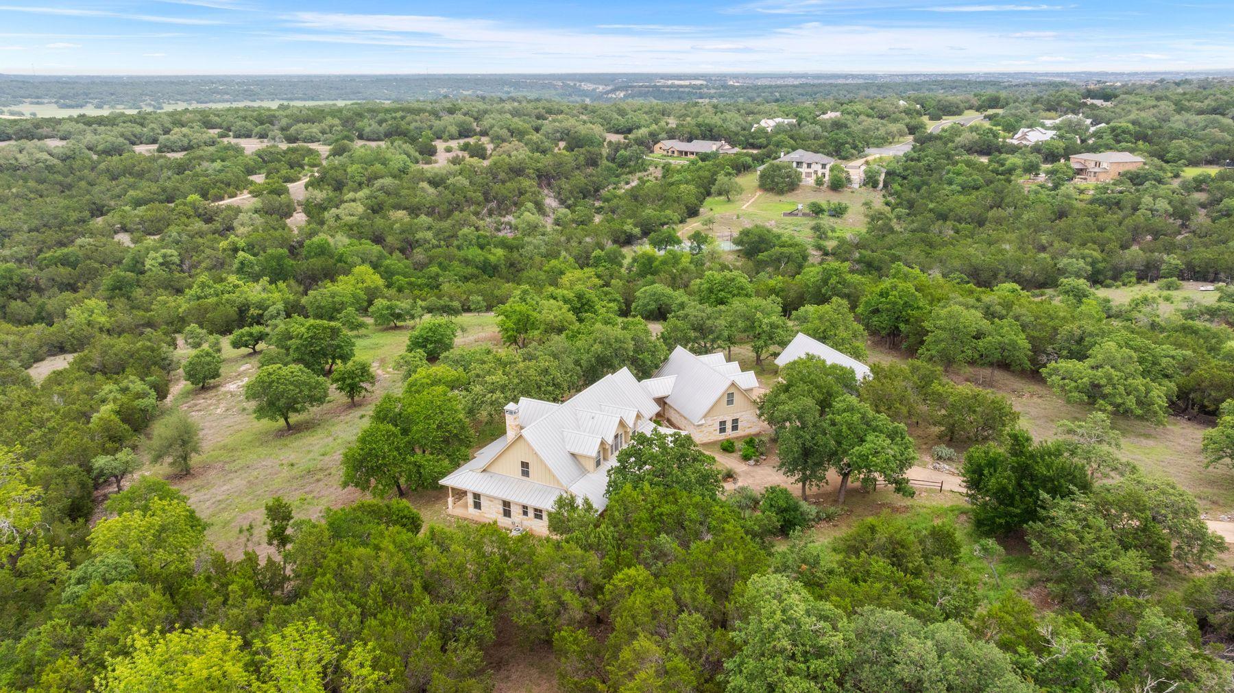 125 Covington, Georgetown, TX 78628 — photo 1