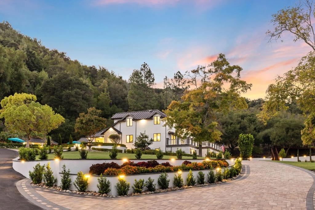 130 Wood Road, Los Gatos, CA 95030 — photo 1
