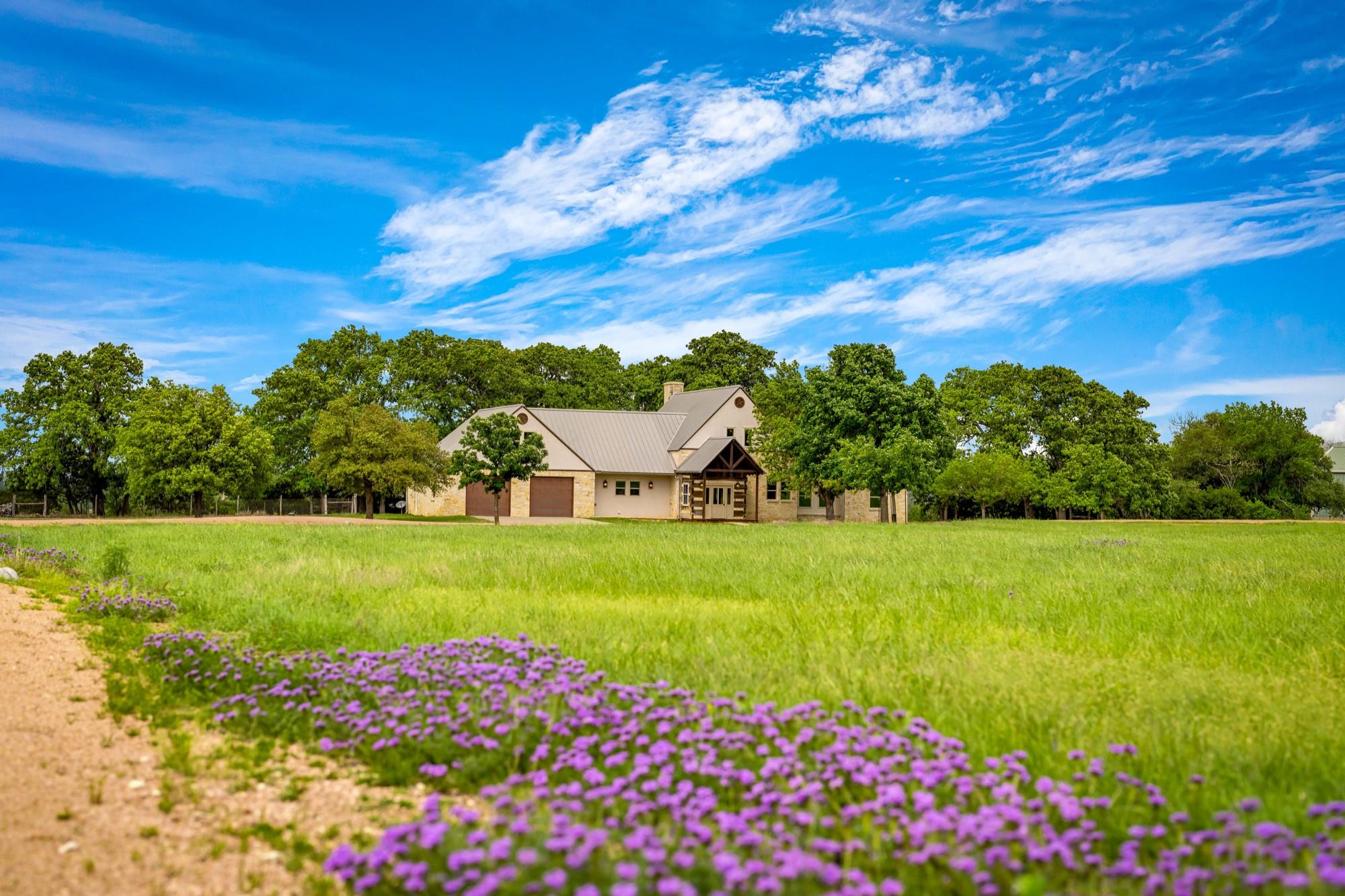 810 Clear Creek, Fredericksburg, TX 78624 — photo 1