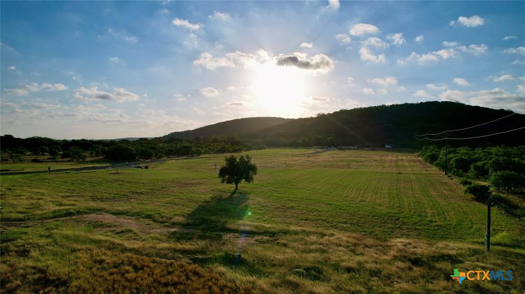 125 Lone Oak Drive, Burnet, TX 78611 — photo 1