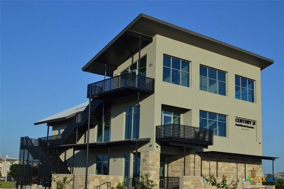 330 Wonder World Drive 300, San Marcos, TX 78666 — photo 1