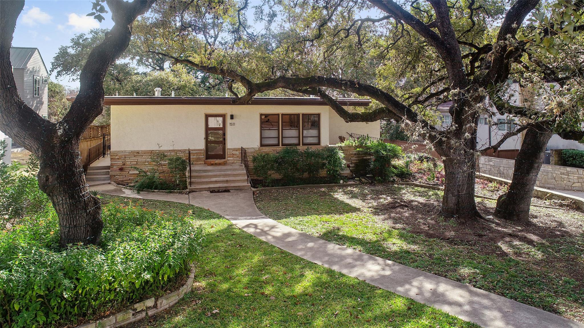 1511 Chelsea, Austin, TX 78704 — photo 1