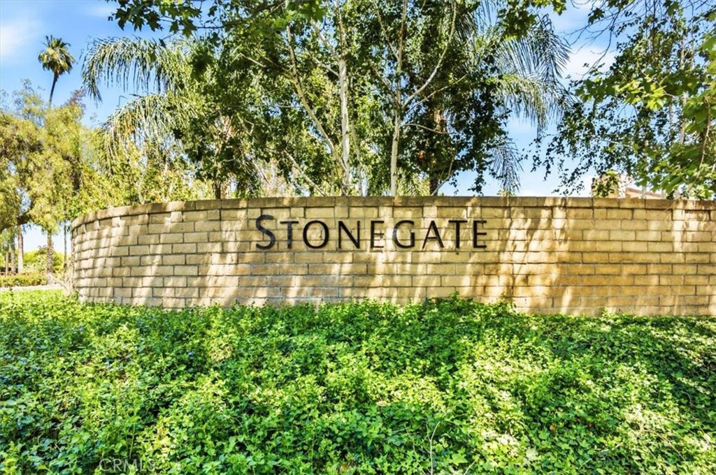 6735 Foxhall Court, Riverside, CA 92506 — photo 1