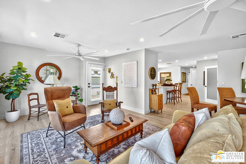 279 Saguaro Drive, Palm Springs, CA 92264 — photo 1
