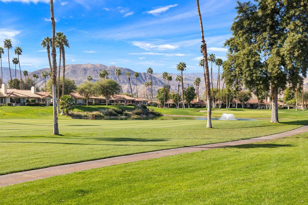 175 Las Lomas, Palm Desert, CA 92260 — photo 1