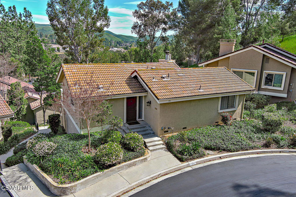 576 Calle De Las Ovejas, Oak Park, CA 91377 — photo 1