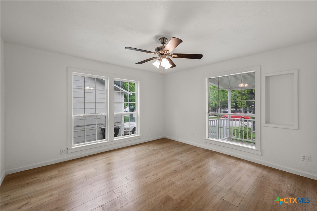 1211 17th, Temple, TX 76504 — photo 1