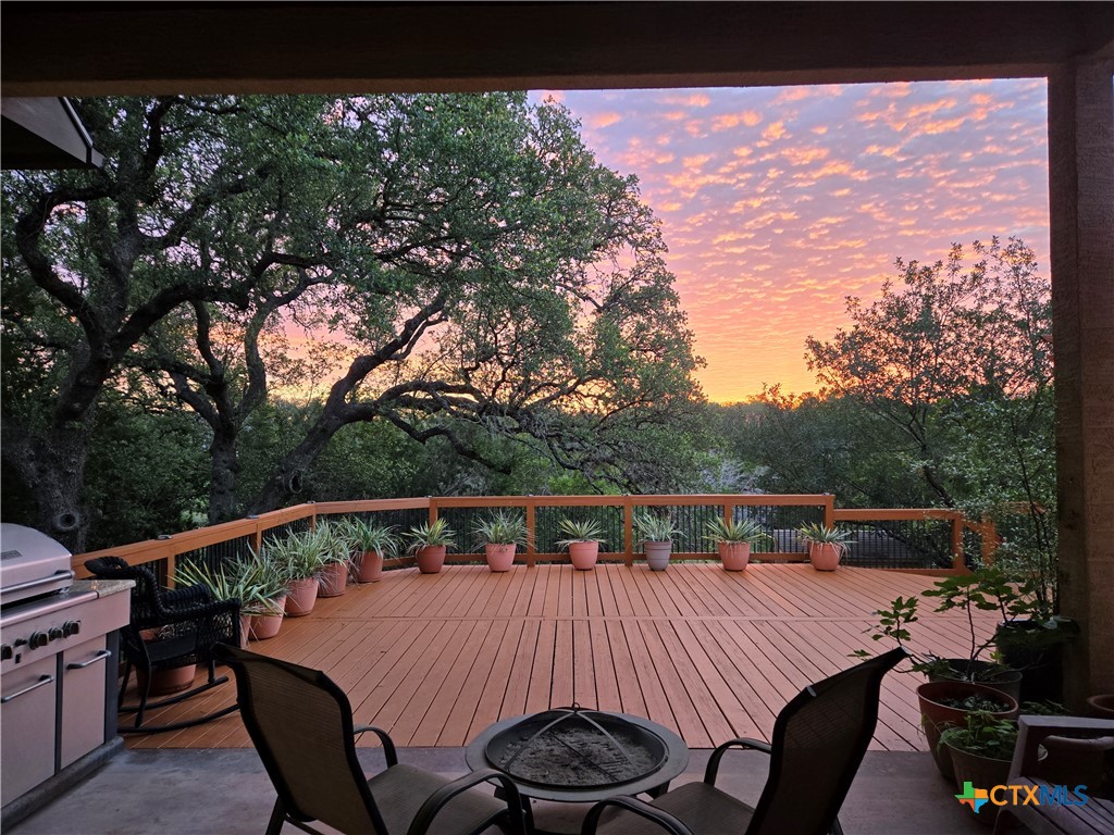 5684 Copper, New Braunfels, TX 78132 — photo 1