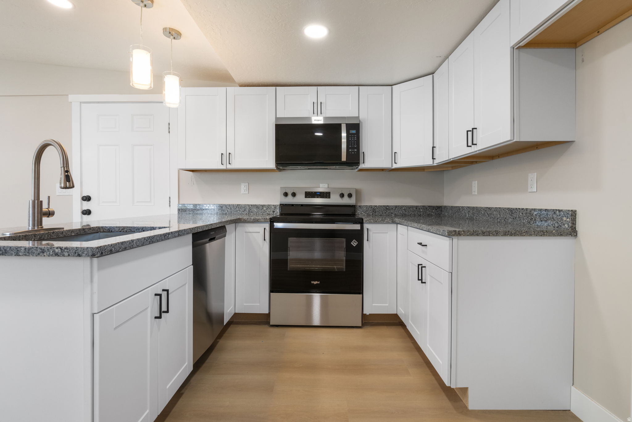 6494 S 1090 W, Murray, UT 84123 — photo 1