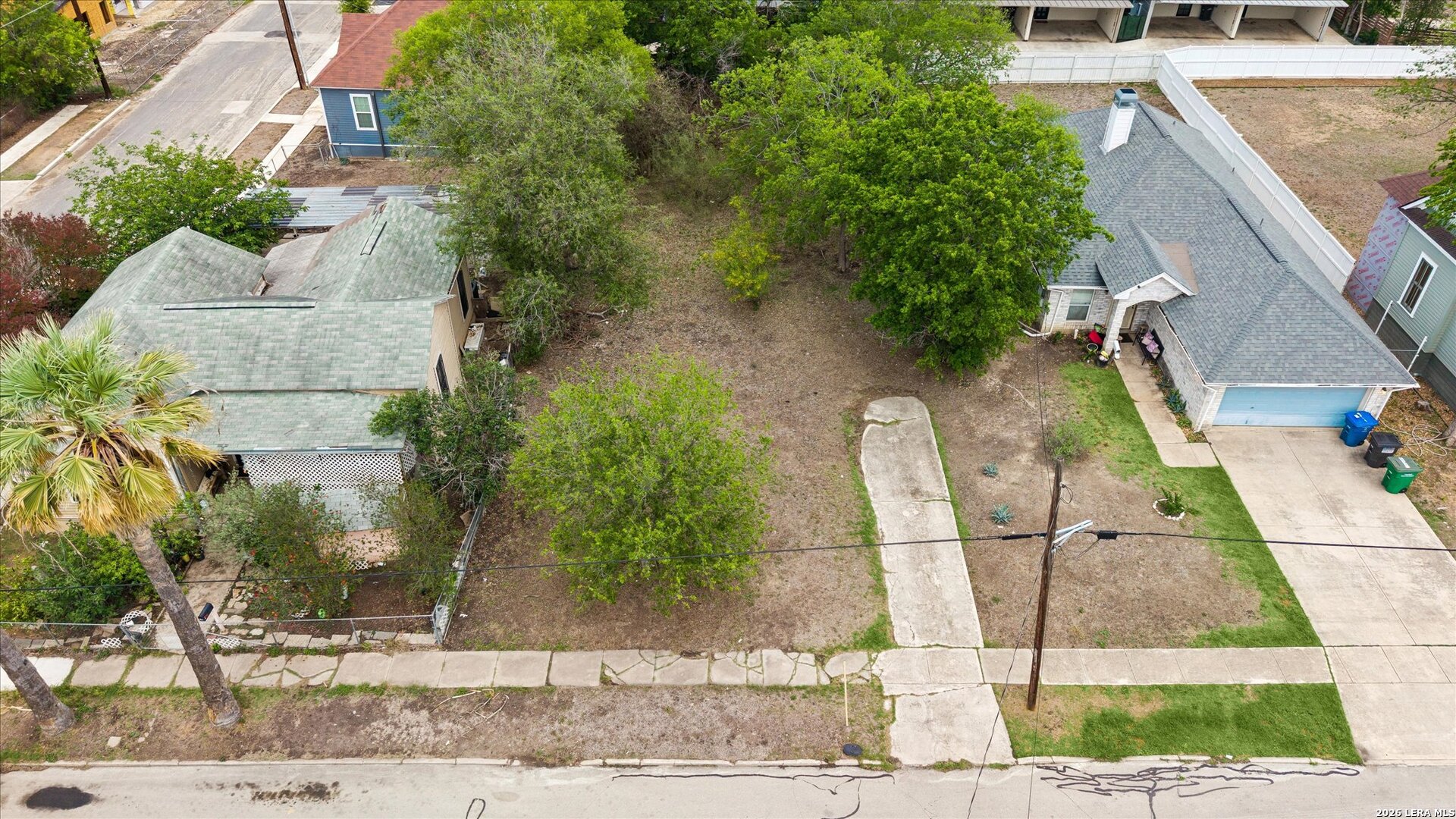 1105 Wyoming, ,  78203 — photo 1