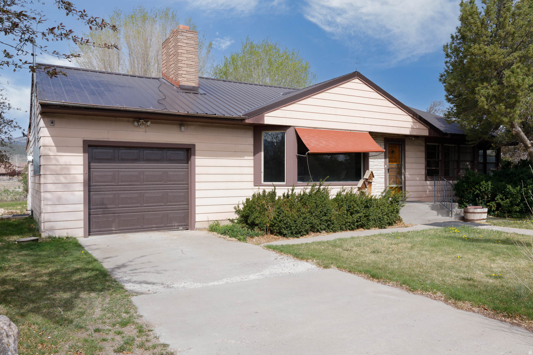 210 S 100 W, Circleville, UT 84723 — photo 1