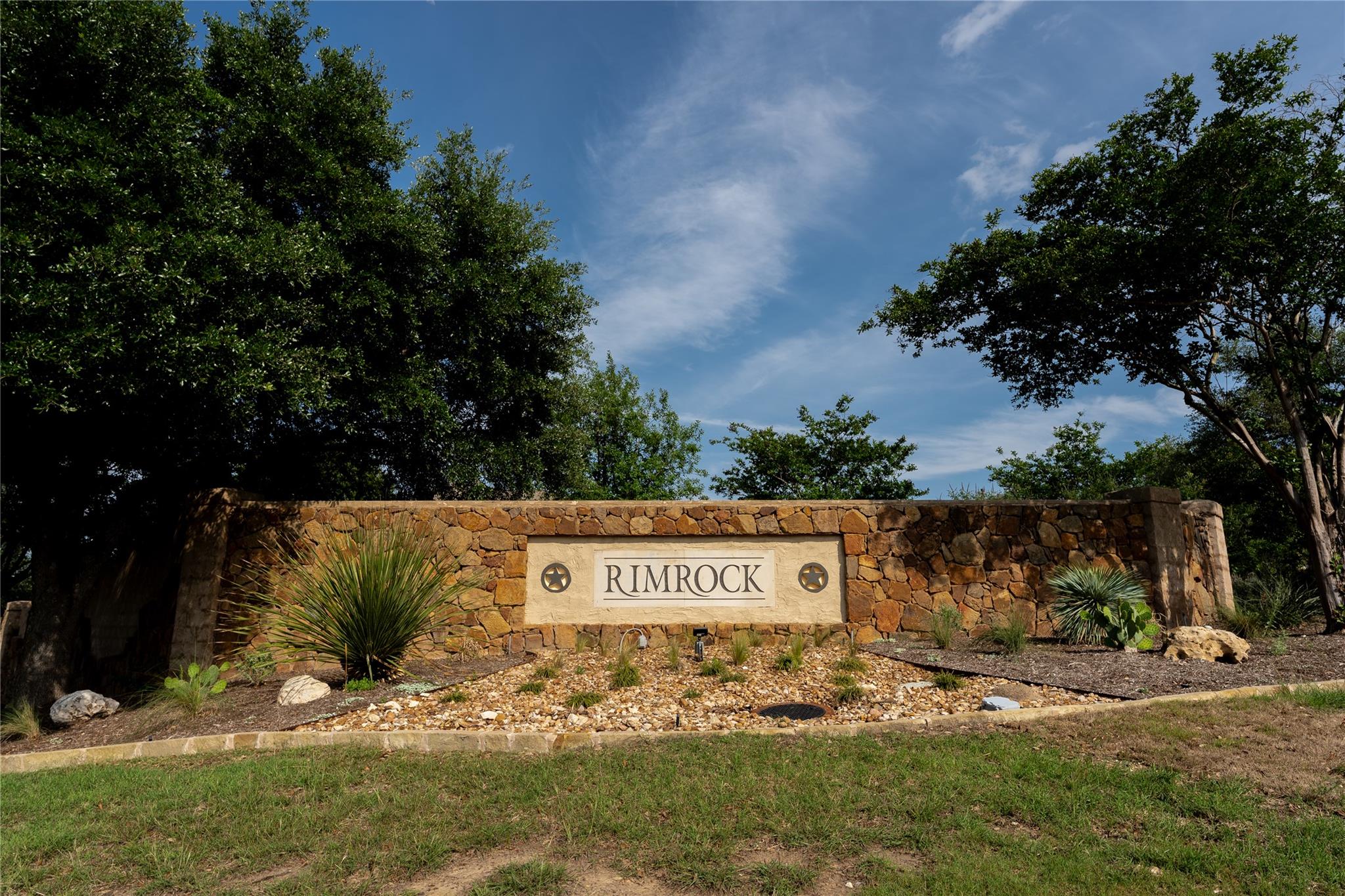 143 Prairie Grass, Driftwood, TX 78619 — photo 1