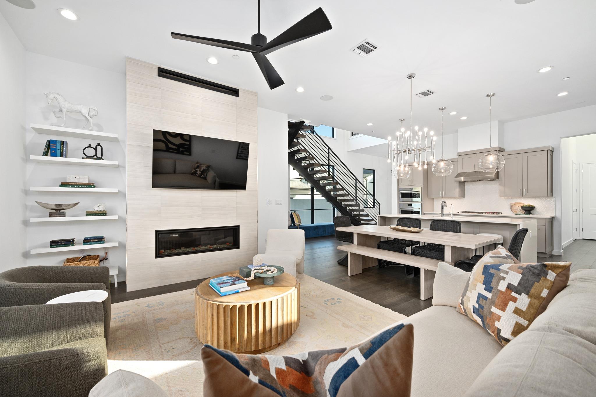 6901 Adeline, Austin, TX 78746 — photo 1