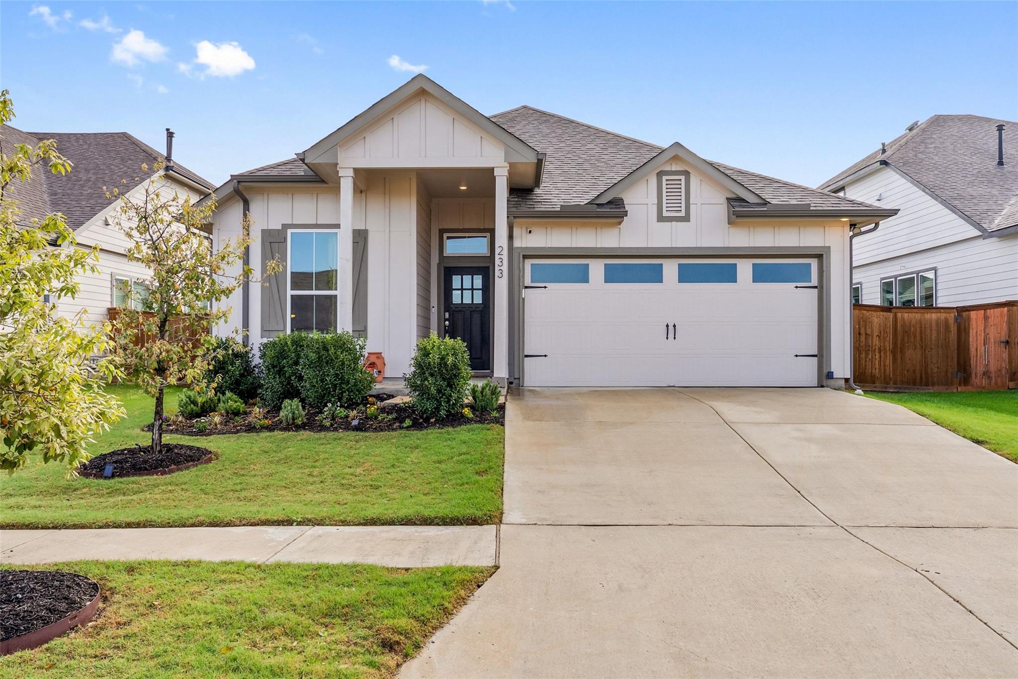 233 Snowbell, San Marcos, TX 78666 — photo 1