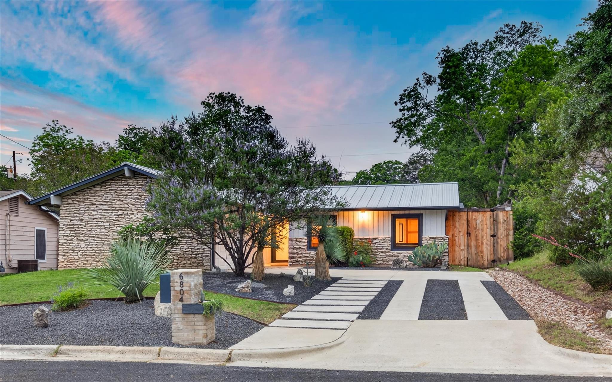 6804 Bryn Mawr, Austin, TX 78723 — photo 1