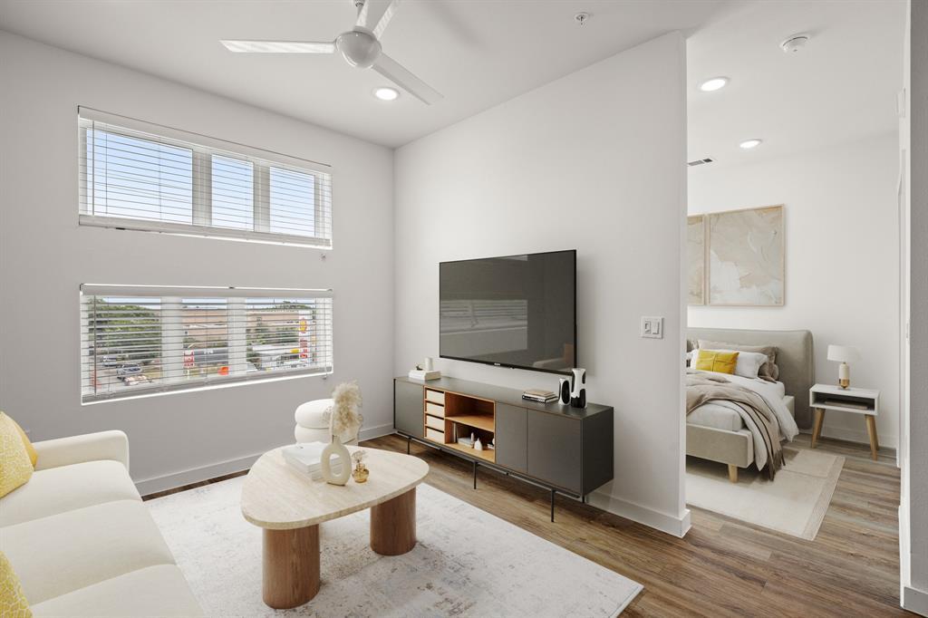 6324 Lamar, Austin, TX 78752 — photo 1