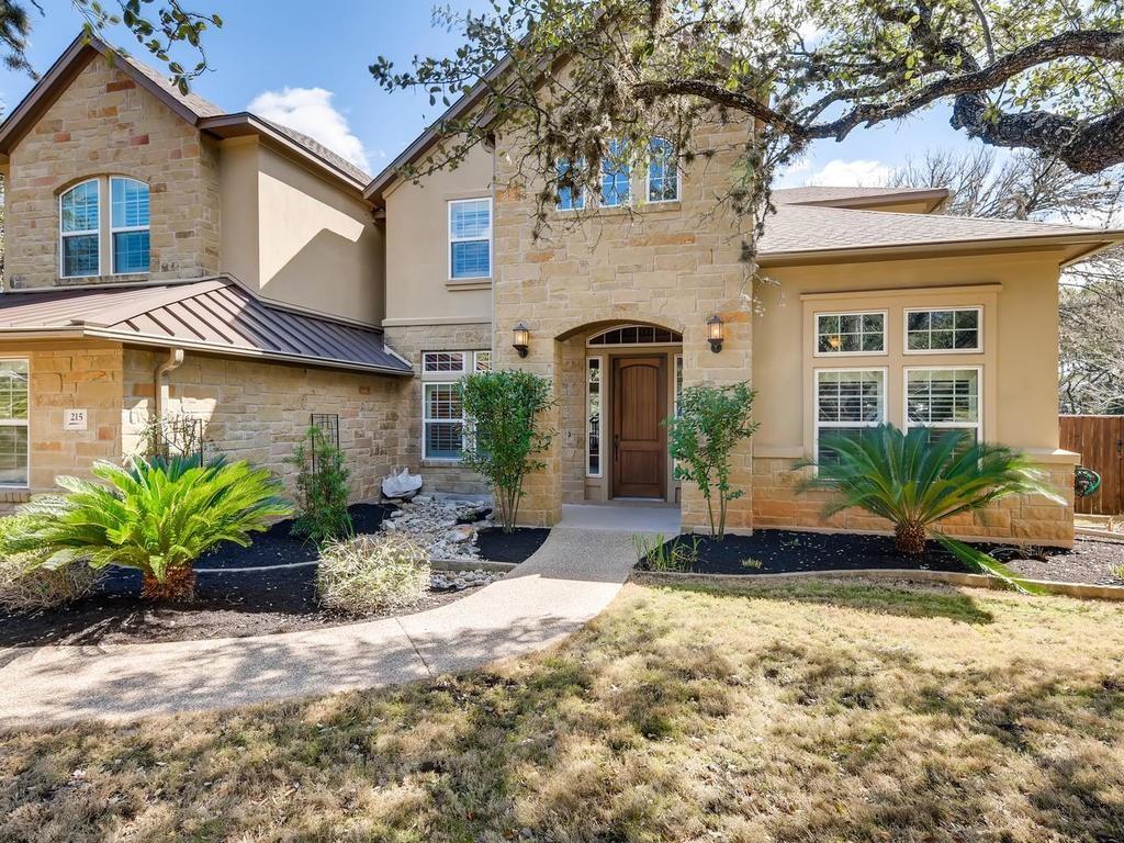 215 REVEILLE, Austin, TX 78746 — photo 1