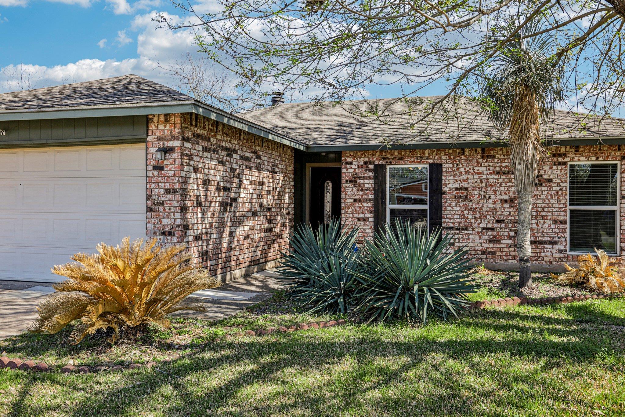 1107 Long Meadow, Round Rock, TX 78664 — photo 1
