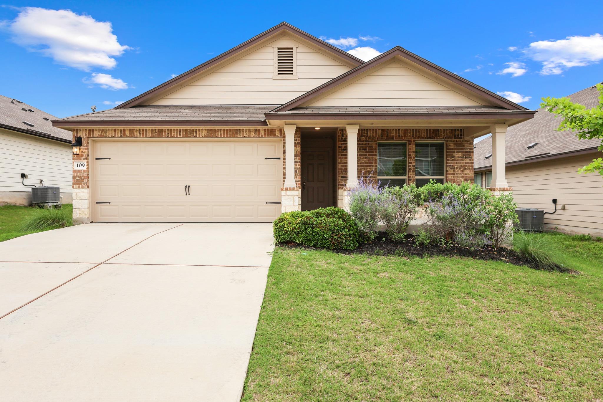 109 Gunther, Taylor, TX 76574 — photo 1