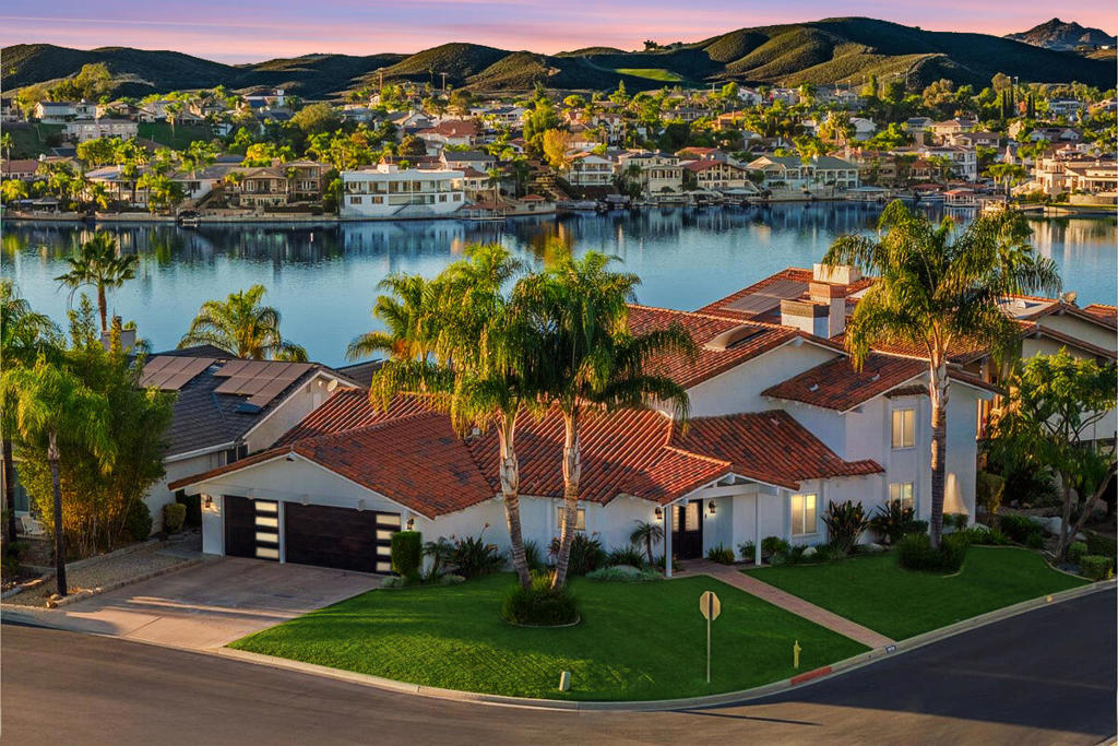 29795 Eagle Point Drive, Canyon Lake, CA 92587 — photo 1