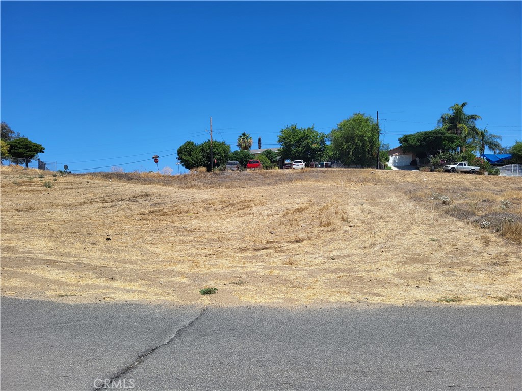 0 La Bertha, Menifee, CA 92587 — photo 1