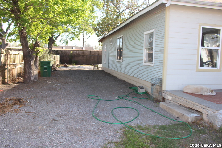 830 Steves Ave, , 78210 — photo 1