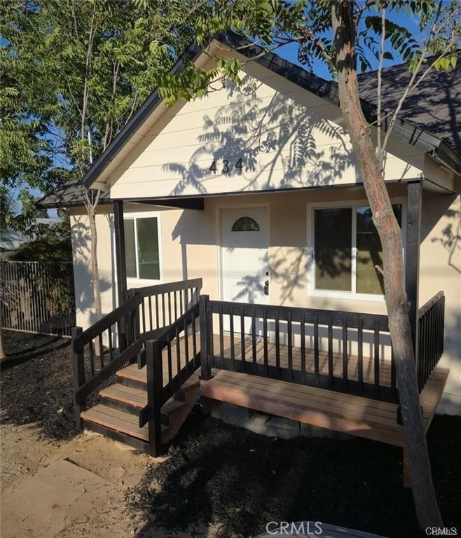 434 HIGHLAND, Riverside, CA 92507 — photo 1