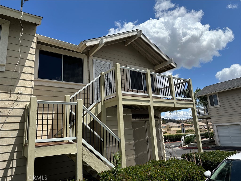 713 Walnut Drive 17, Lake Elsinore, CA 92530 — photo 1