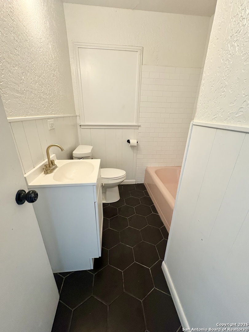 219 Bushick Dr, ,  78223 — photo 1