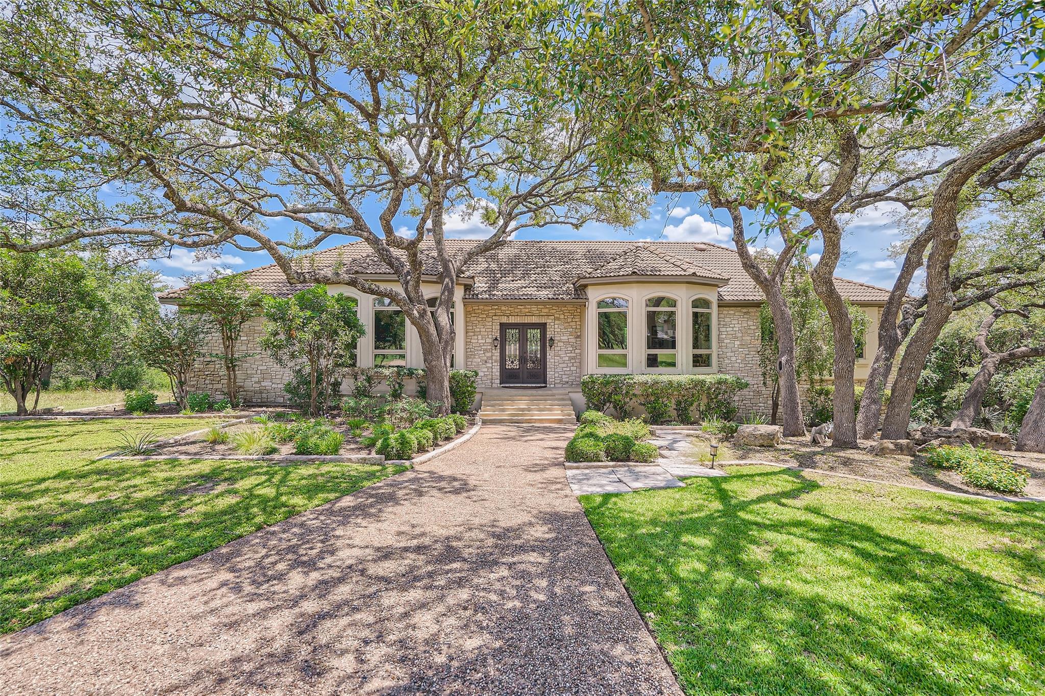 2405 Sailboat Pass, Spicewood, TX 78669 — photo 1