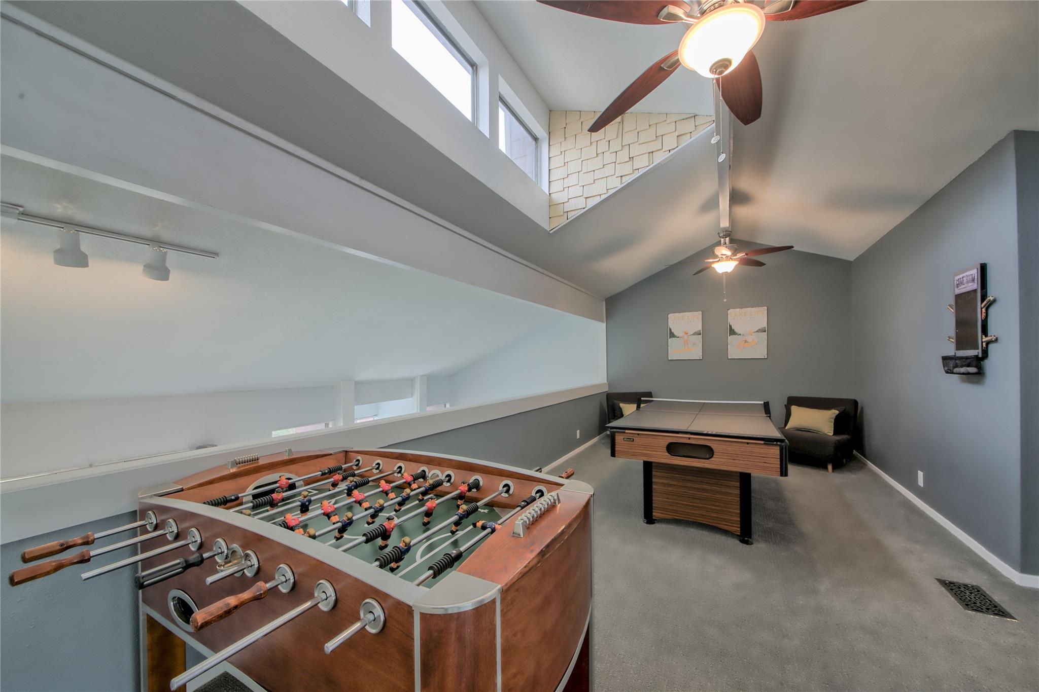 549 Demarett, Point Venture, TX 78645 — photo 1