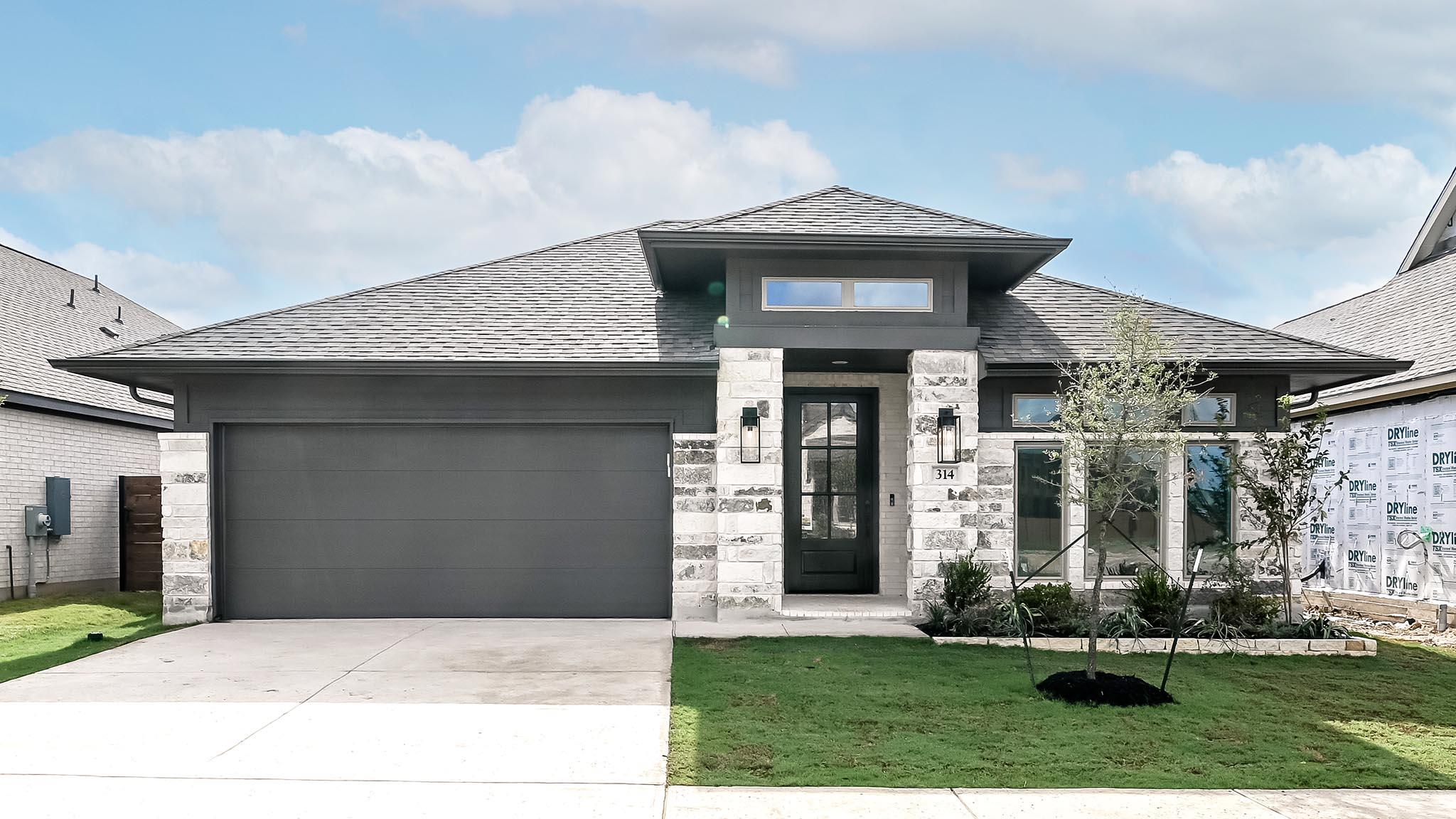314  Foxfire Cv
