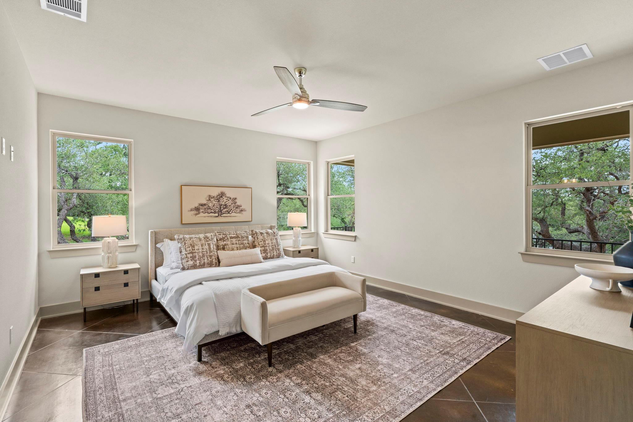 112  Twin Creek Cir