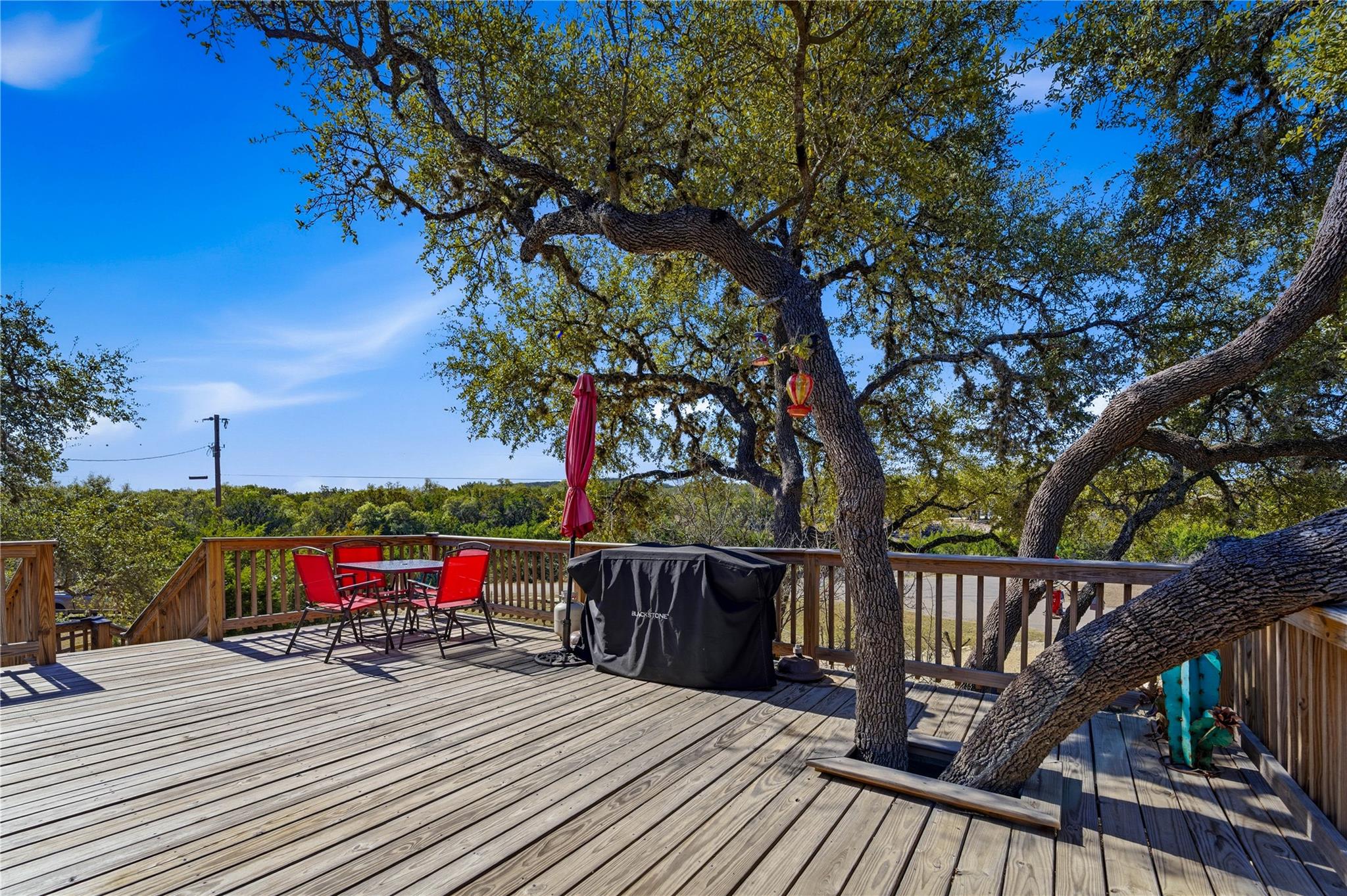 733 Private Road 1507